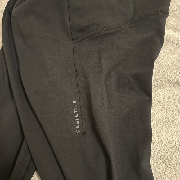 Fabletics relax leggings. - Picture 6 of 6
